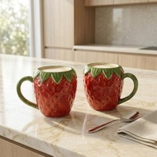 Naque Seramik Kulplu Kupa Bardak, 300 ml Geniş Kapasite, Çilek Şeklinde Tasarım, Makinede Yıkanabilir, Ev Ofis Restoran Için Uygun Çilek Şeklinde Seramik Kulplu Çay Kahve Espresso Latte Sunum Bardağı