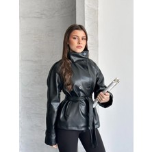 Vess Moda Hakim Yaka Detaylı Kısa Deri Trençkot