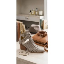 Vess Moda Kalın Topuklu Çift Toka Süet Yazlık Bot Ayakkabı Bej