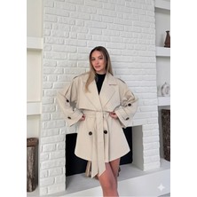 Vess Moda Kadın Kuşak ve Düğme Detaylı Kısa Trençkot Taş