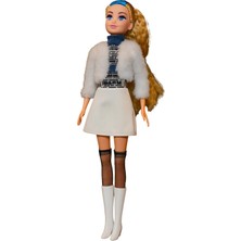 Craftivio Oyuncak Bebek - Beyaz Kürklü Montlu ve Çizmeli Moda Bebeği 30 cm - Tarz Giyim Serisi