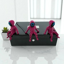 Özgürce Mini Koleksiyon Squid Game 3’lü Koruma Figür Seti, 12 cm