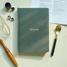 Esmo Home Tarif Defteri – A5 Boyutunda Sert Kapaklı 100+ Tariflik Recipe Journal, Ölçü Tablosu, Not Alanı, Indeks ve Şef Soruları (Yeşil)