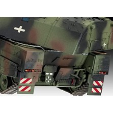 Esmo Home , Panzerhaubitze 2000, Oyuncak