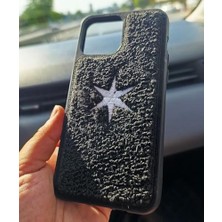 Esmo Home Nakışlı Kılıfı – Estetik Işlemeli Tasarım, Darbe Emici, Yumuşak Kenar Koruma, Şık ve Dayanıklı Kılıf (Yıldız, IPhone 15 Pro)