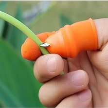 Esmo Home Blitzen Baş Parmak Sebze Kesme Eldiveni, Pratik Silikon Sebze Meyve Soyucu Ayıklayıcı Aparat