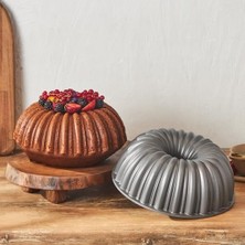 Esmo Home Karaca Cake Pro Dilimli Antrasit Döküm Kek Kalıbı