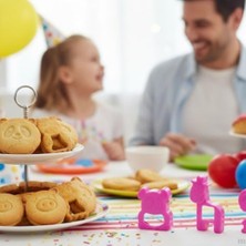 Esmo Home Çocuklar Için Eğlenceli Kurabiye Kalıpları | 6 Farklı Hayvan Figürü | 5x5 cm Ideal Boyut | Hamur ve Şeker Hamuru Kesici