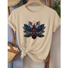 Nıgrum Pardus Yeni Sezon Yuvarlak Yaka Lotus Çiçeği Baskılı %100 Pamuk Battal Kadın T-Shirt