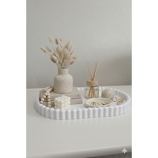 Özgürce Büyük Boy Oval Polyester Dekoratif Tepsi 33 Cm, Şık ve Pratik Kullanım