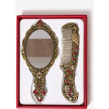 Özgürce Renkli Tavus Kuşu Temalı Hediyelik Ayna ve Tarak Seti