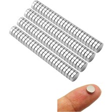 Küçük Neodim Güçlü Mıknatıslar, Çok Amaçlı Buzdolabı Mıknatısları, Küçük Yuvarlak Disk Mıknatısı, Beyaz Tahta Mıknatısları 5 mm Çap x 1 mm Kalınlık 100 Adet