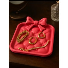 Özgürce Şık ve Fonksiyonel Dekoratif Takı Düzenleyici, Pratik Saklama Çözümü