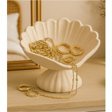 Özgürce Deniz Kabuklarıyla El Yapımı Takı Kasesi, Doğal ve Şık Tasarım