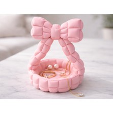 Özgürce Şık ve Pratik Kurdele Detaylı Takı Saklama Kutusu