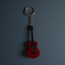 Özgürce 3D 8cm Müzik Temalı Klasik Gitar Anahtarlık, Dekoratif ve Şık Tasarım