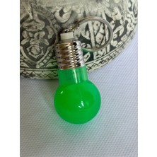 Özgürce Ampul Tasarımlı Dekoratif Anahtarlık, Metal Gövde ve Parlak Akrilik Detaylarla