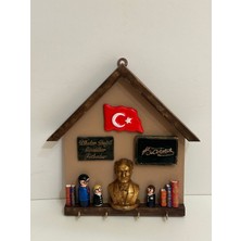 Özgürce Öğretmenler Günü Temalı Şık Anahtarlık, Hediye Fırsatı