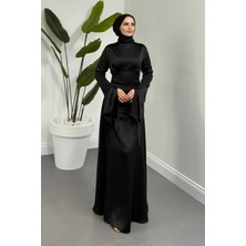 Merven Akyüz Monevia Kolları Yırtmaçlı Saten Abiye Siyah