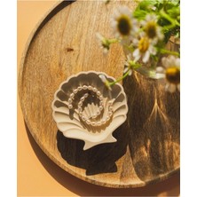 Özgürce Dekoratif Beton Istiridye Şekilli Takı Tabağı, Zarif ve Şık Tasarım