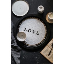 Özgürce Mosaic Love Desenli Yuvarlak Tepsi 32 Cm, Şık ve Kullanışlı Ev Aksesuarı