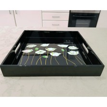 Özgürce Çiçek Desenli Ahşap Cilalı Tepsi, Şık ve Dayanıklı Sunum Aracı