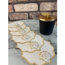 Minoza 6 Adet Inci Broşlu Nakışlı Leke Tutmaz Gardenya Kumaş Kokteyl & Kahve Sunum Peçetesi