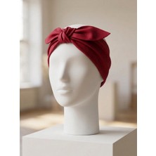 Minawish Kırmızı Bandana (55X55) – Şıklık ve Milli Ruh Bir Arada