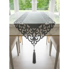 Minoza Hürrem Model Kadife Kumaş Tül Detaylı Püsküllü Dekoratid Masa Örtüsü Runner