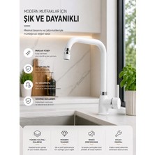 FUALORA Beyaz Krom Detaylı Mutfak Bataryası – Oynar Perlatörlü, Su Tasarruflu Modern Evye Musluğu