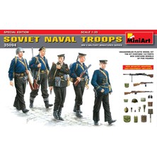 Miniart 35094 – Soviet Naval Troops