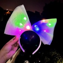 Selfbuysell Rengarenk LED Işıklı Fiyonk Tül Parti Tacı Beyaz