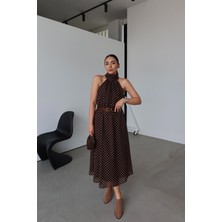 Özge Özgenç Kolsuz Puantiyeli Şifon Elbise