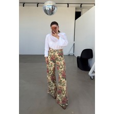 Özge Özgenç Desenli Düz Kesim Pantolon