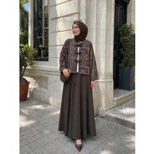 Esra Butik Tesettür Giyim Modern Kesim Dabıl Kumaş Şık Desenli Kahve Etekli Takım