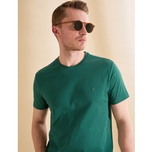 Pierre Cardin Erkek Koyu Yeşil Slim Fit %100 Pamuk Bisiklet Yaka Basic Tişört 50325307-VR079