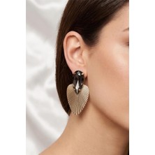 Petek Aksesuar Damla Taşlı Yaprak Metal Küpe 5,5 Cm.