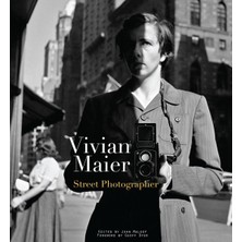 Dora Shopping Vivian Maier: Photographer