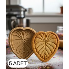 Ulu Pazarlama 5li Kalp Yaprak Şekillendirici Kalıp Kurabiye Hamur Kesici Oyun ve Şeker Hamuru Seti