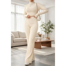 Kadın Ekru Çizgili Boğazlı Crop Top ve Yüksek Bel Eşofman Takımı Spor Şık Kombin