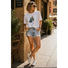 İbeeka Yeni Sezon Premium Pamuklu City Girl Firgür Baskılı T-Shirt