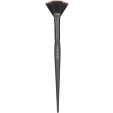 Dora Shopping Aydınlatıcı Fırçası - Fan Brush