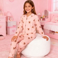NiCe İç Giyim Pembe Renk Kalp & Ayıcık Desen Gömlek Yaka Düğmeli Milan Kumaş Baharlık Kız Çocuk Pijama Takım