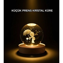 İlanib Ticaret 8 cm Küçük Prens 3D Kristal Küre USB Işıklı Ahşap Altlıklı Dekoratif Lamba