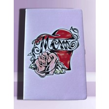 Mundy Anneler Günü Özel Uv Baskılı A5 Defter 💖 Yumuşak Deri Kapaklı Çizgili Ajanda Defter 📖 80 Yaprak Tarihsiz Not Defteri Anneye Hediye 🎁 (Kod:20)