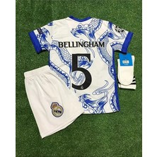 R.e.a.l.m.a.d.r.i.d 2023/24 Sezonu Yılan Desenli Jude Bellingham Konsept Çocuk Forması 4'lü Set