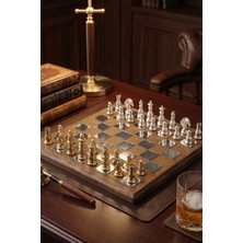 Özbience Elit Tasarım Silver Motifli Metal Taşlı Doğal Çam Ağacı Satranç Takımı