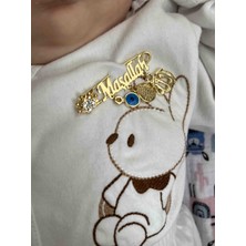 PremiumPort Bebek Yaka Iğnesi Nazar Boncuklu Maşallah Yazılı Şık ve Güvenli Tasarım