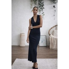 Defy Moda Kadın Kolsuz V Yakalı Uzun Triko Elbise