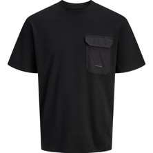 Jack & Jones Jack Jones Fusıon Pocket Relax Fit Erkek Tişört 12293064